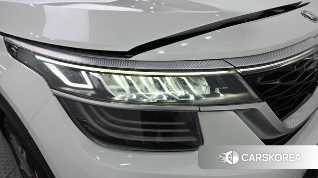 Kia Seltos id 4362504 из Кореи 14