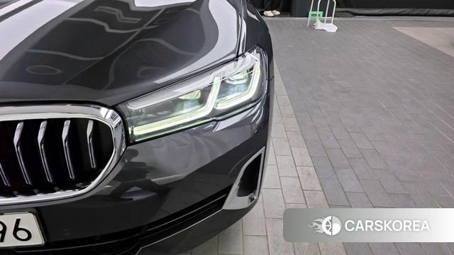BMW 5 Series (G30) id 4343171 из Кореи 14