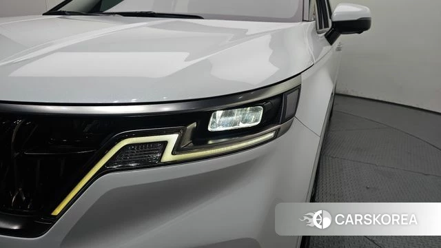 Kia Carnival 4th generation id 4224181 из Кореи 14