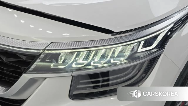 Kia Seltos id 4626007 из Кореи 14