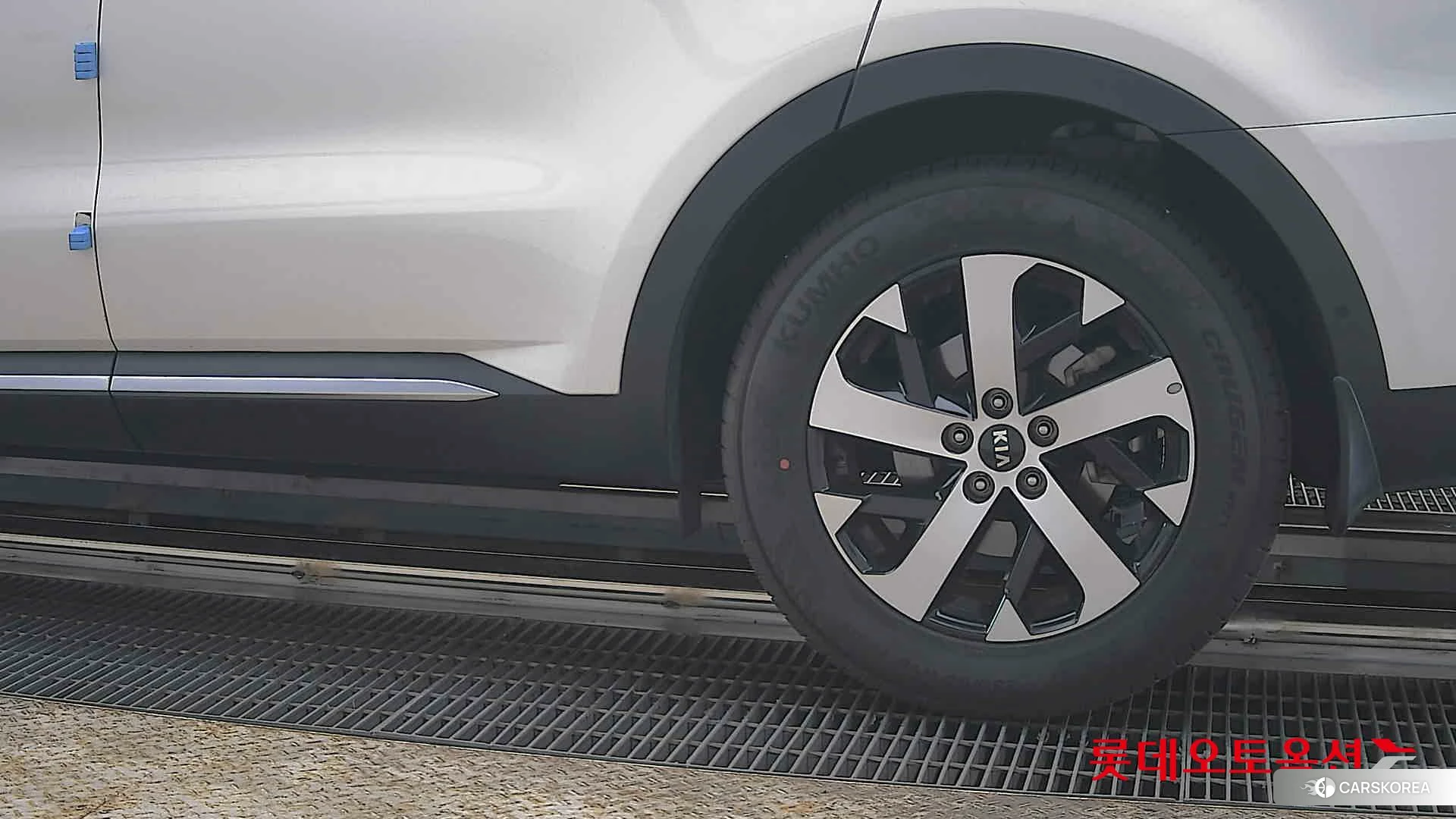 Kia Sorento id 3875724 из Кореи 14