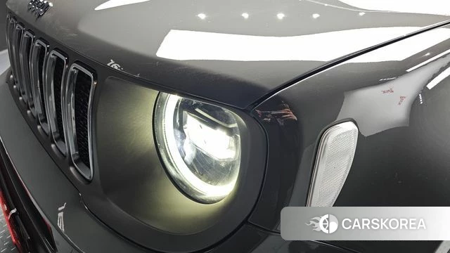 Jeep Renegade id 4196116 из Кореи 14