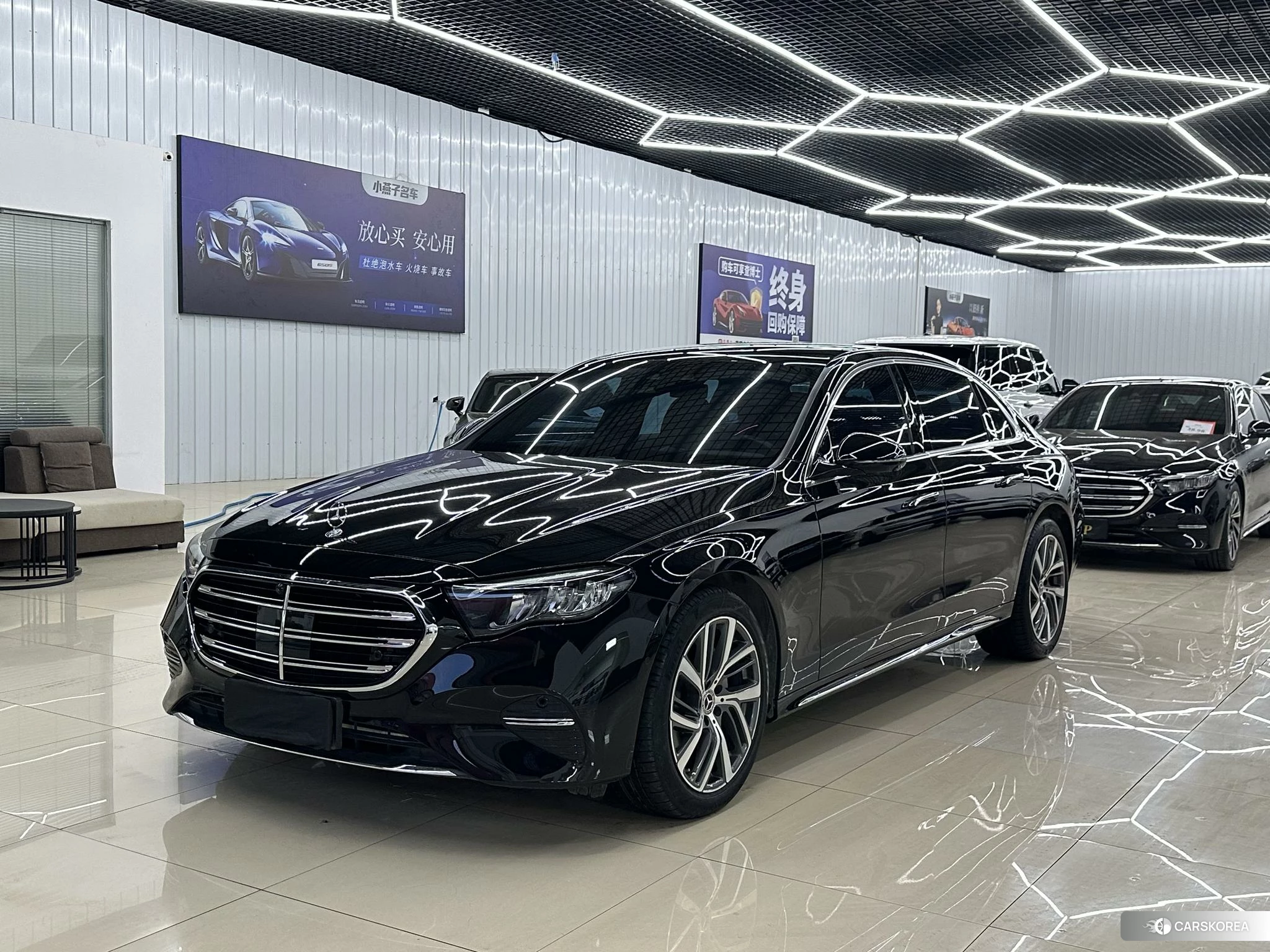 Mercedes-Benz E-class id 4467599 из Китая 14