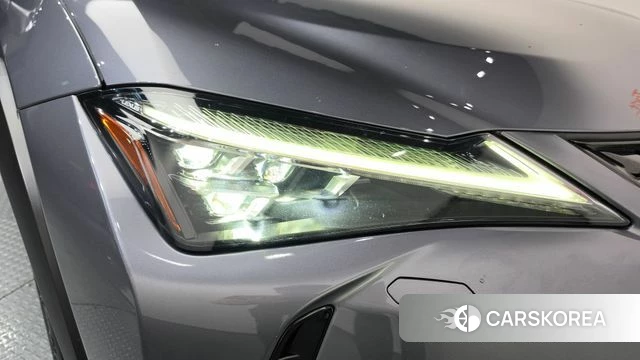Lexus UX250h id 4732694 из Кореи 14