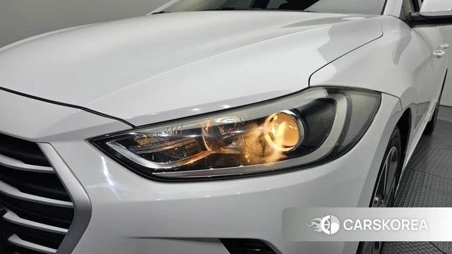 Hyundai Avante AD id 4318205 из Кореи 14
