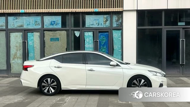 Nissan Teana id 4219250 из Китая 14