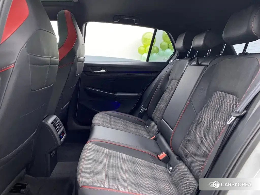 Volkswagen Golf id 4669365 из Китая 14