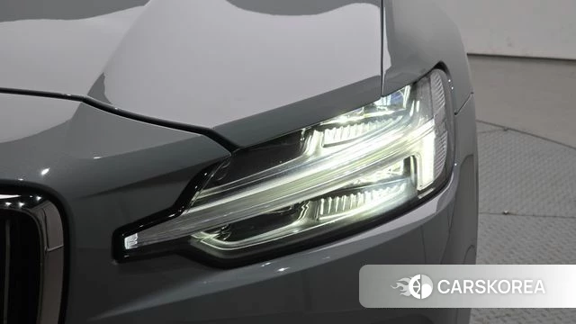 Volvo S60 3rd generation id 4394884 из Кореи 14