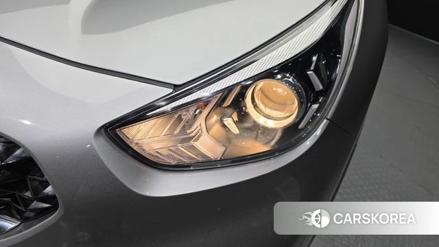 Kia The New Niro id 4323885 из Кореи 14