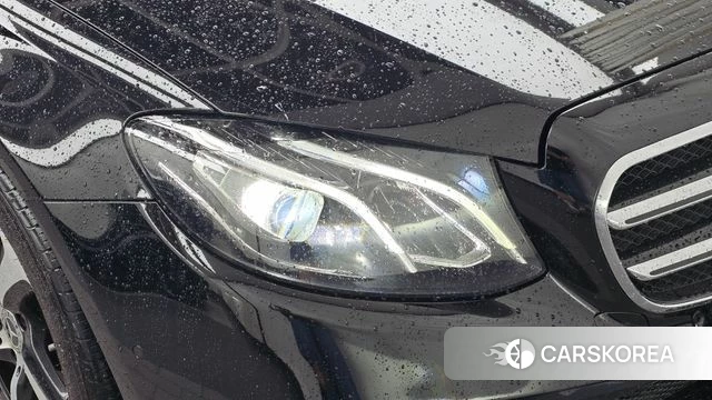 Mercedes-Benz E-Class W213 id 4568249 из Кореи 14