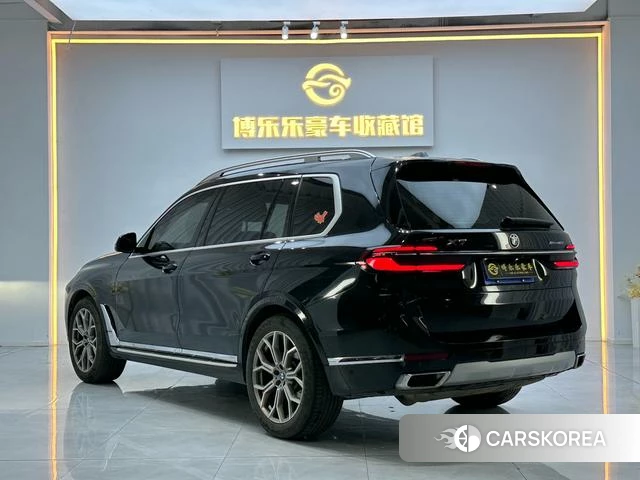 BMW X7 id 4297896 из Китая 14