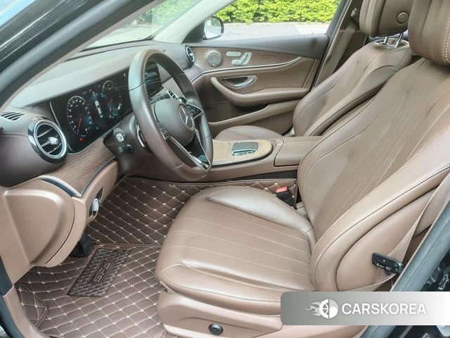 Mercedes-Benz E-class id 4265270 из Китая 14