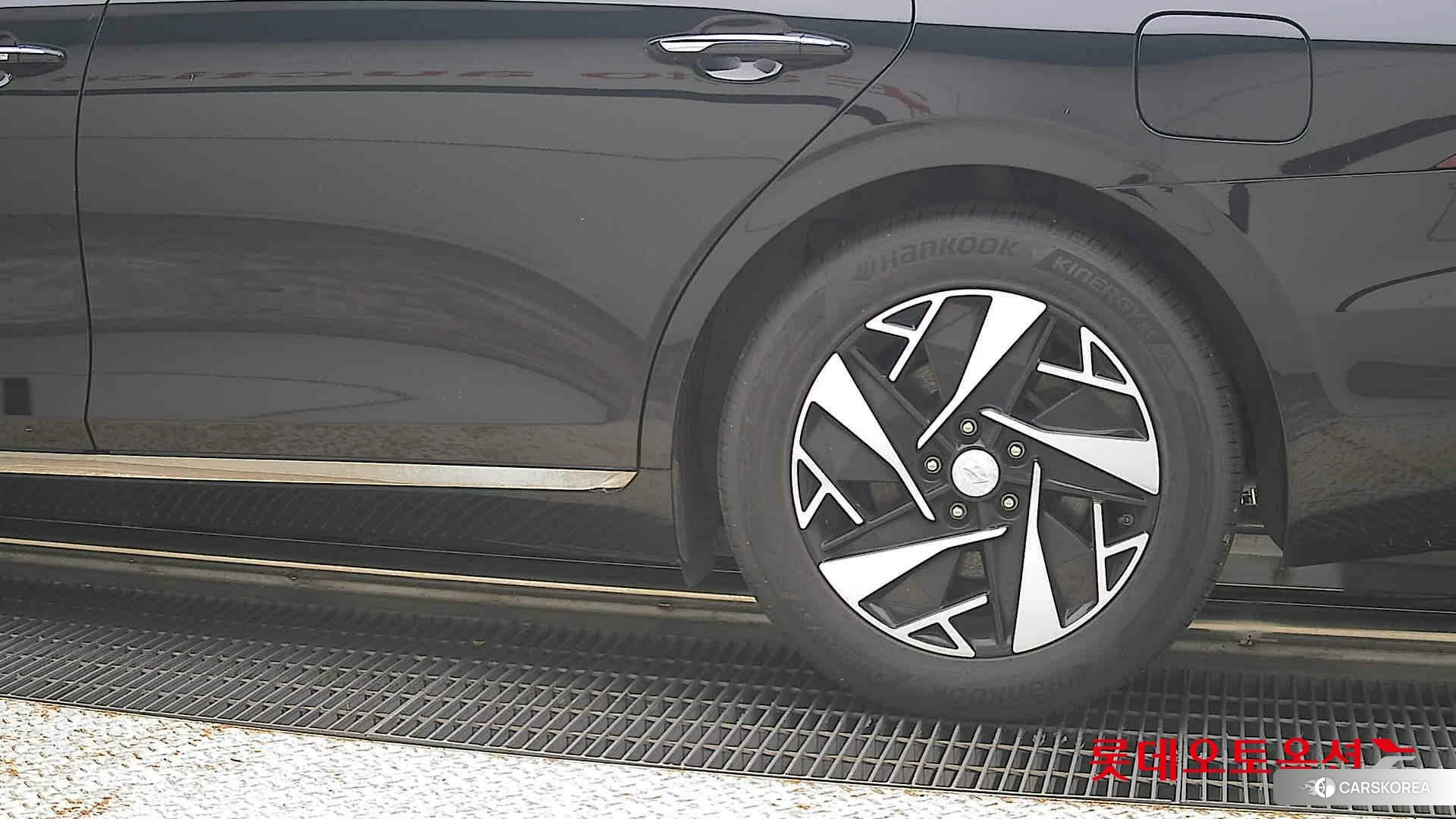 Hyundai Grandeur Hybrid id 4674105 из Кореи 14