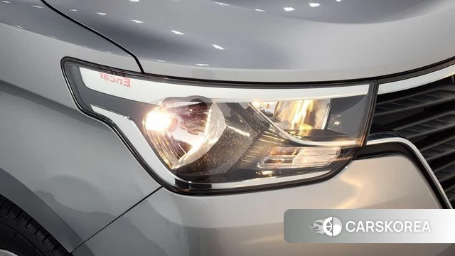 Hyundai The New Grand Starex id 4435581 из Кореи 14