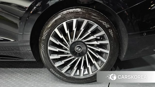Hyundai Grandeur (GN7) id 4422119 из Кореи 14