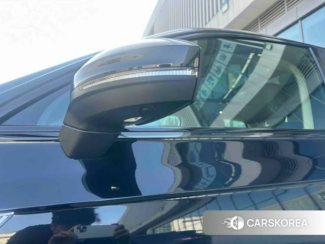 Volkswagen Touareg id 4213918 из Китая 14