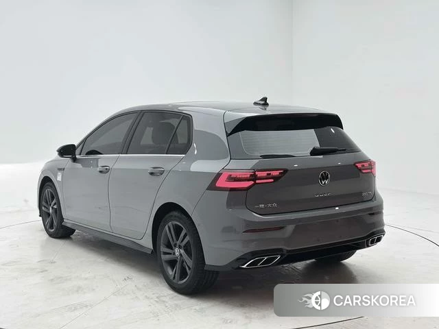 Volkswagen Golf id 4393299 из Китая 14
