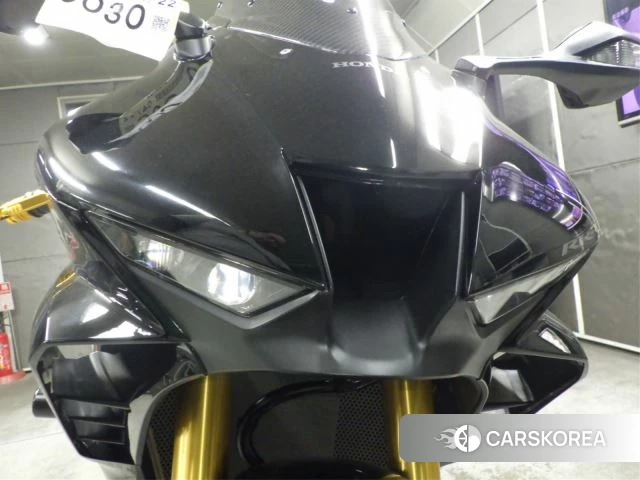 Проданный Honda CBR1000RR-R FIREBLADE SP id 4200425 из Японии, фото 14