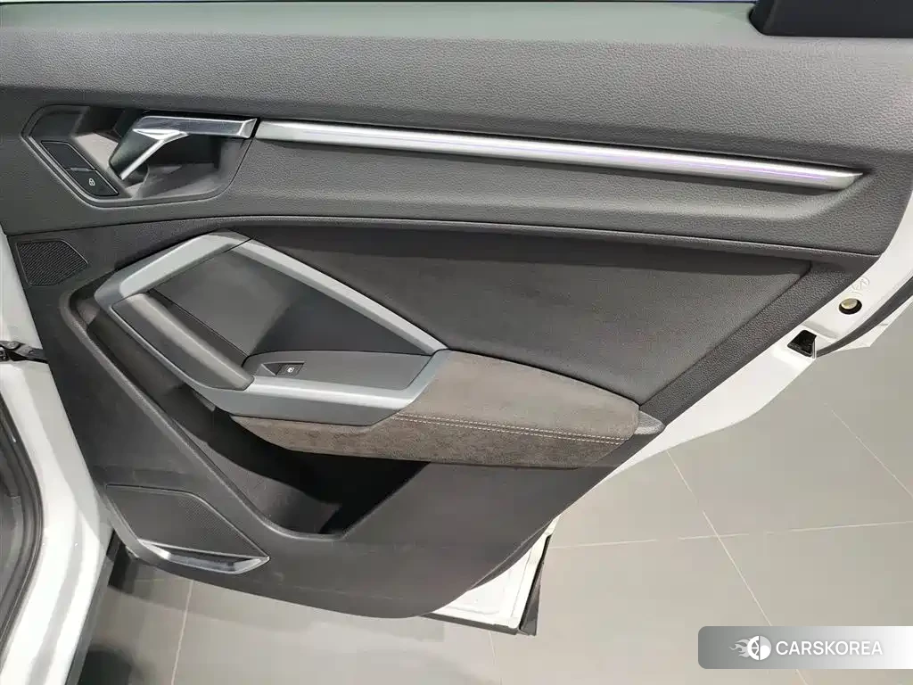 Audi Q3 Sportback id 4539076 из Китая 14