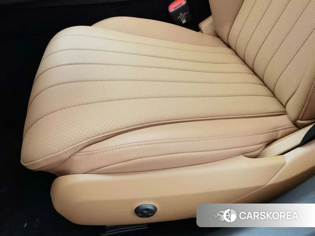 Mercedes-Benz E-class id 4272452 из Китая 14