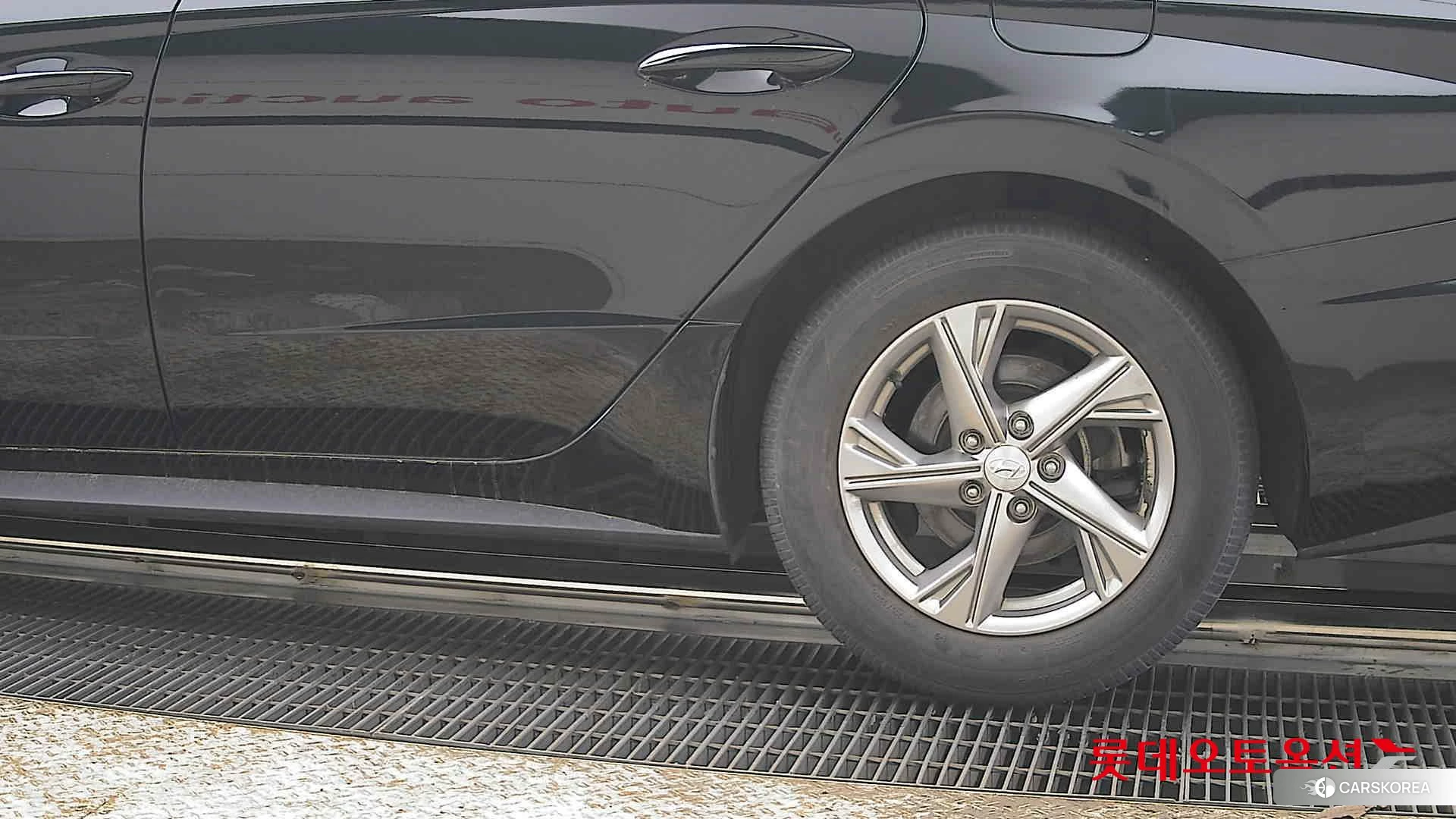 Hyundai Sonata id 3882033 из Кореи 14