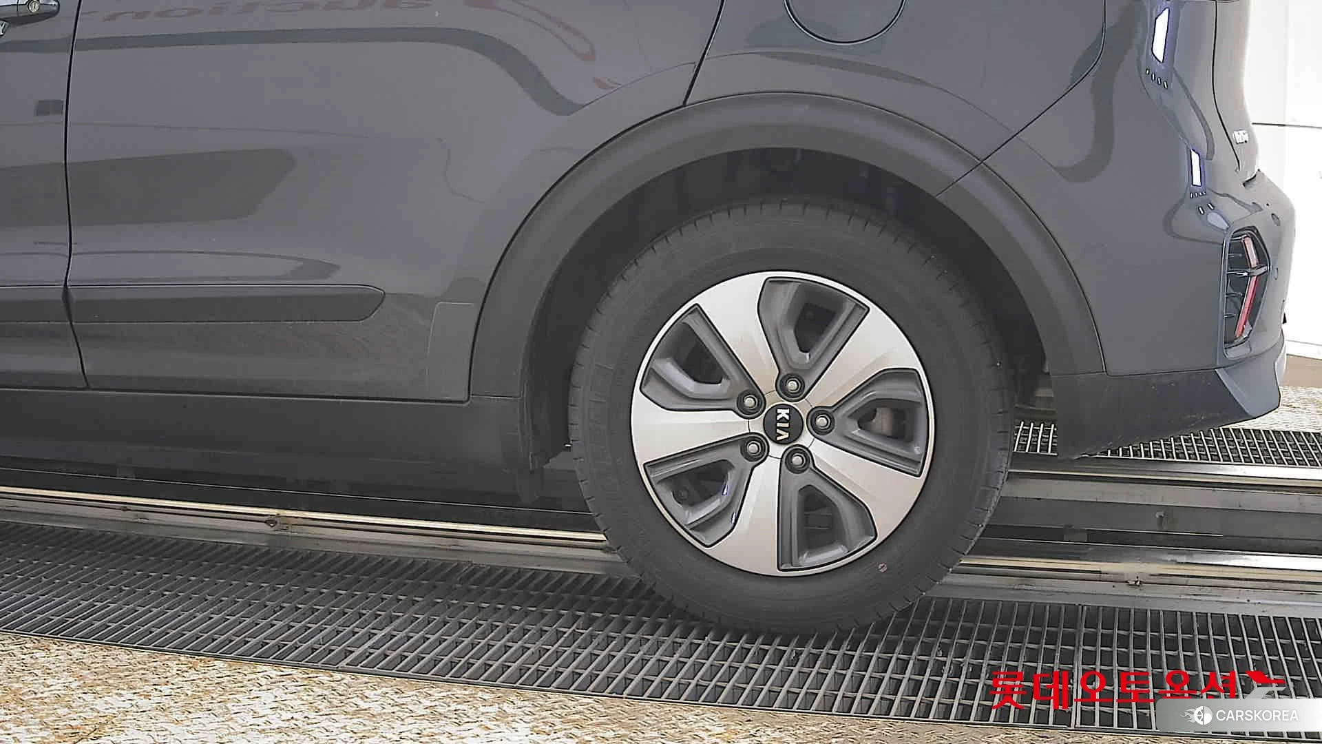 Kia Niro Hybrid id 3882152 из Кореи 14