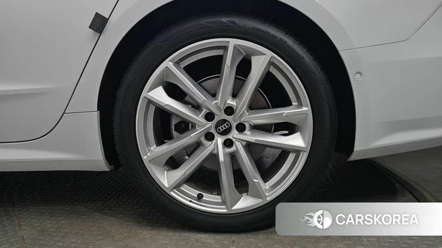 Audi A7 (4K) id 4707495 из Кореи 14