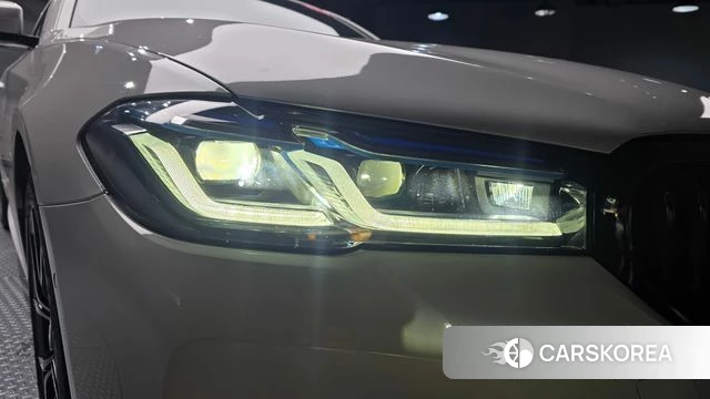 BMW 5 Series (G30) id 4636785 из Кореи 14