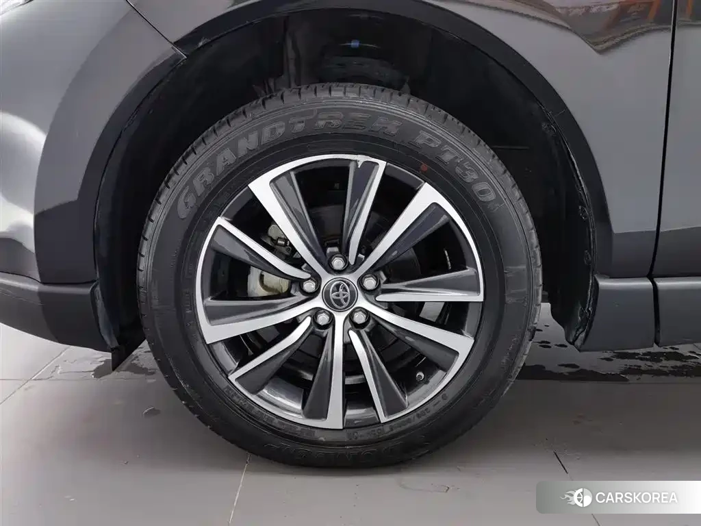 Toyota Ling Fang HARRIER id 4515352 из Китая 14
