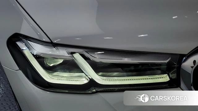 BMW 5 Series (G30) id 4631028 из Кореи 14