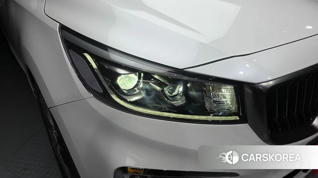 Kia The New Carnival id 4384775 из Кореи 14