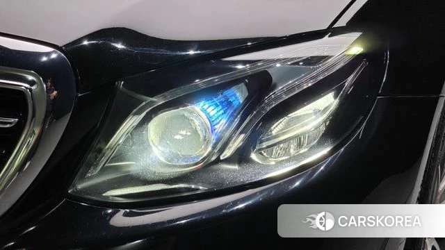 Mercedes-Benz E-Class W213 id 4856174 из Кореи 14