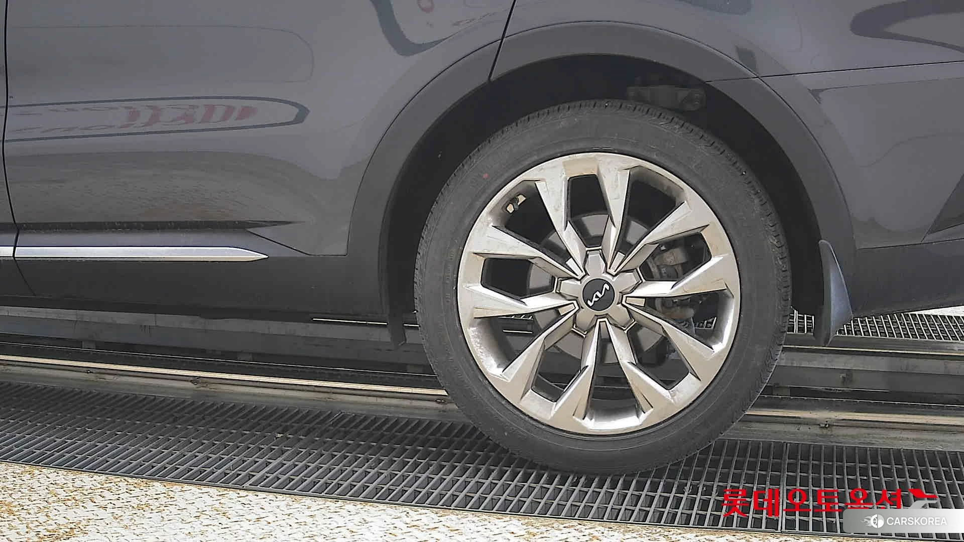 Kia Sorento id 4296873 из Кореи 14