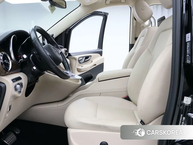 Mercedes-Benz V-class id 4238666 из Китая 14
