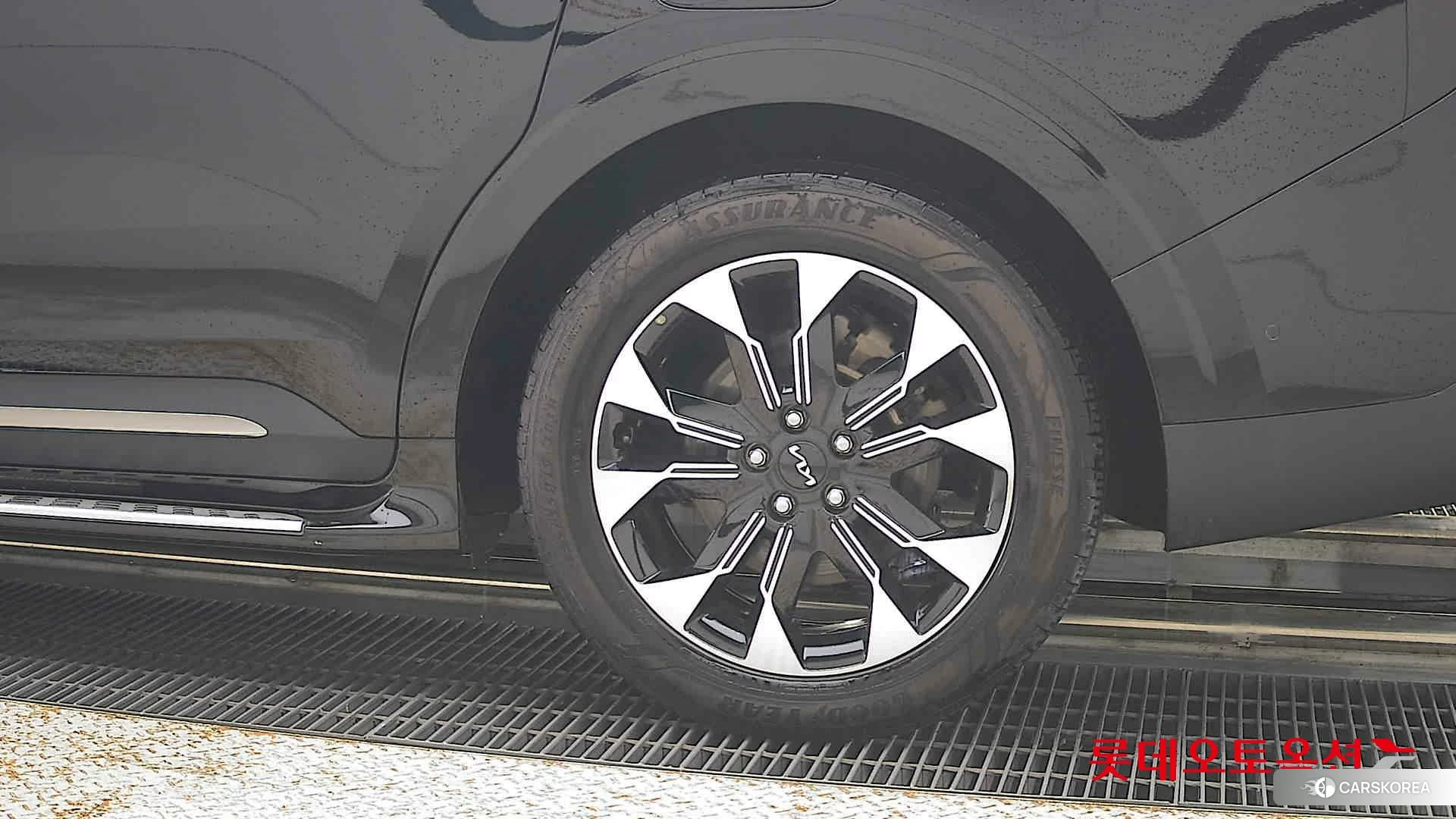 Kia Carnival id 4909237 из Кореи 14