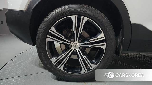 Volvo XC40 id 4784465 из Кореи 14