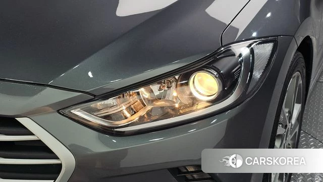 Hyundai Avante AD id 4672705 из Кореи 14