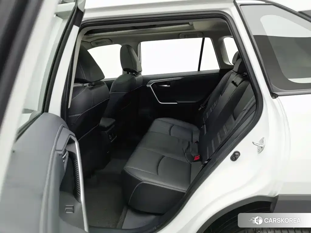 Toyota RAV4 id 4681242 из Китая 14