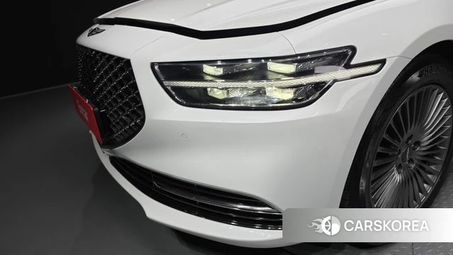 Genesis G90 id 4232100 из Кореи 14