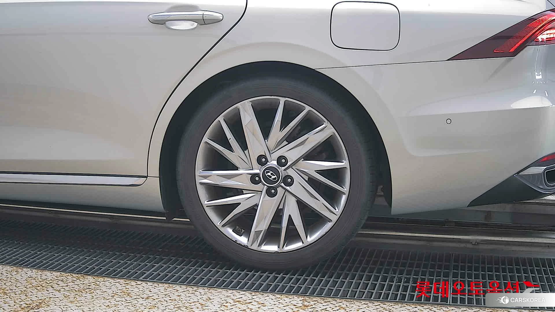 Hyundai Grandeur id 4674071 из Кореи 14