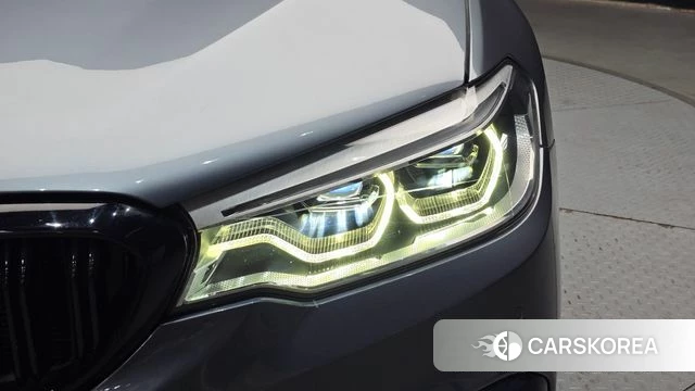 BMW 5 Series (G30) id 4568408 из Кореи 14