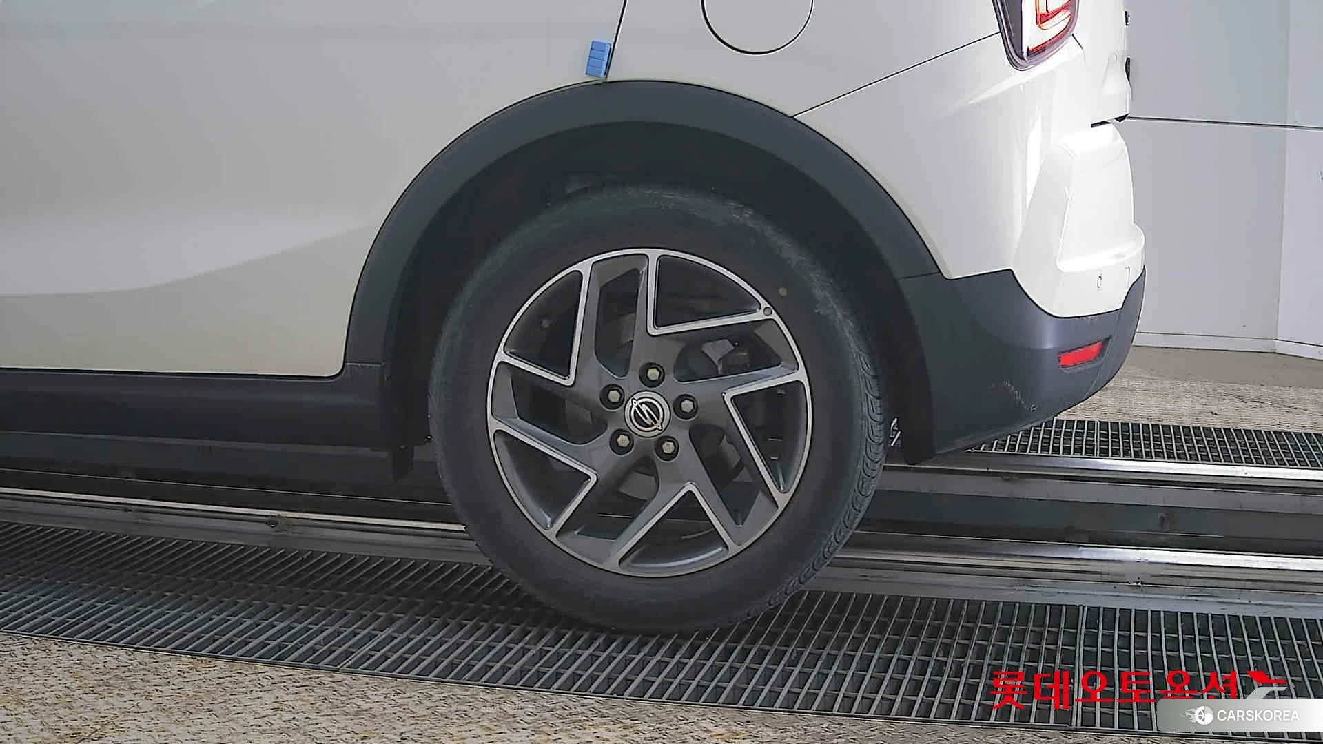 SsangYong Tivoli id 3888453 из Кореи 14