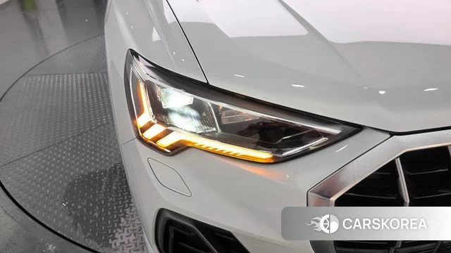 Audi Q3 (F3) id 4635741 из Кореи 14