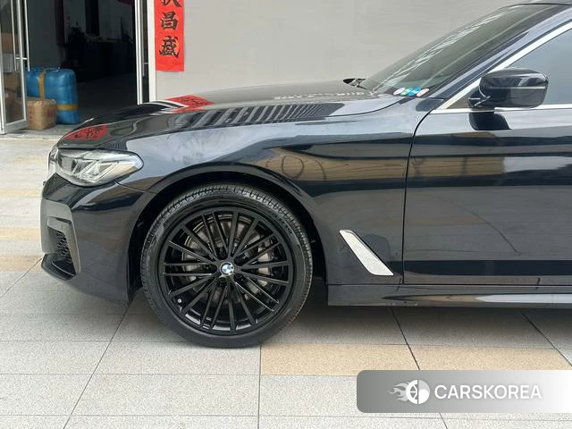 BMW 5 series id 4273566 из Китая 14