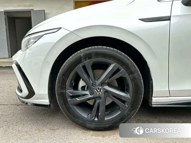 Volkswagen Golf id 4334758 из Китая 14