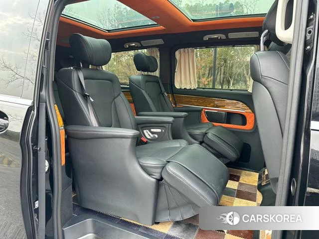 Mercedes-Benz V-class id 4212648 из Китая 14