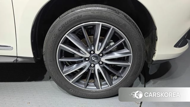 Infiniti QX60 id 4693936 из Кореи 14
