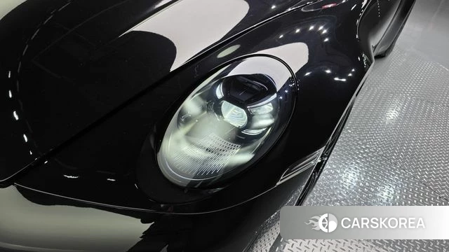 Porsche 911(992) id 4268509 из Кореи 14