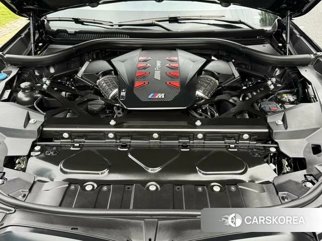 BMW X5 M id 4265541 из Китая 14