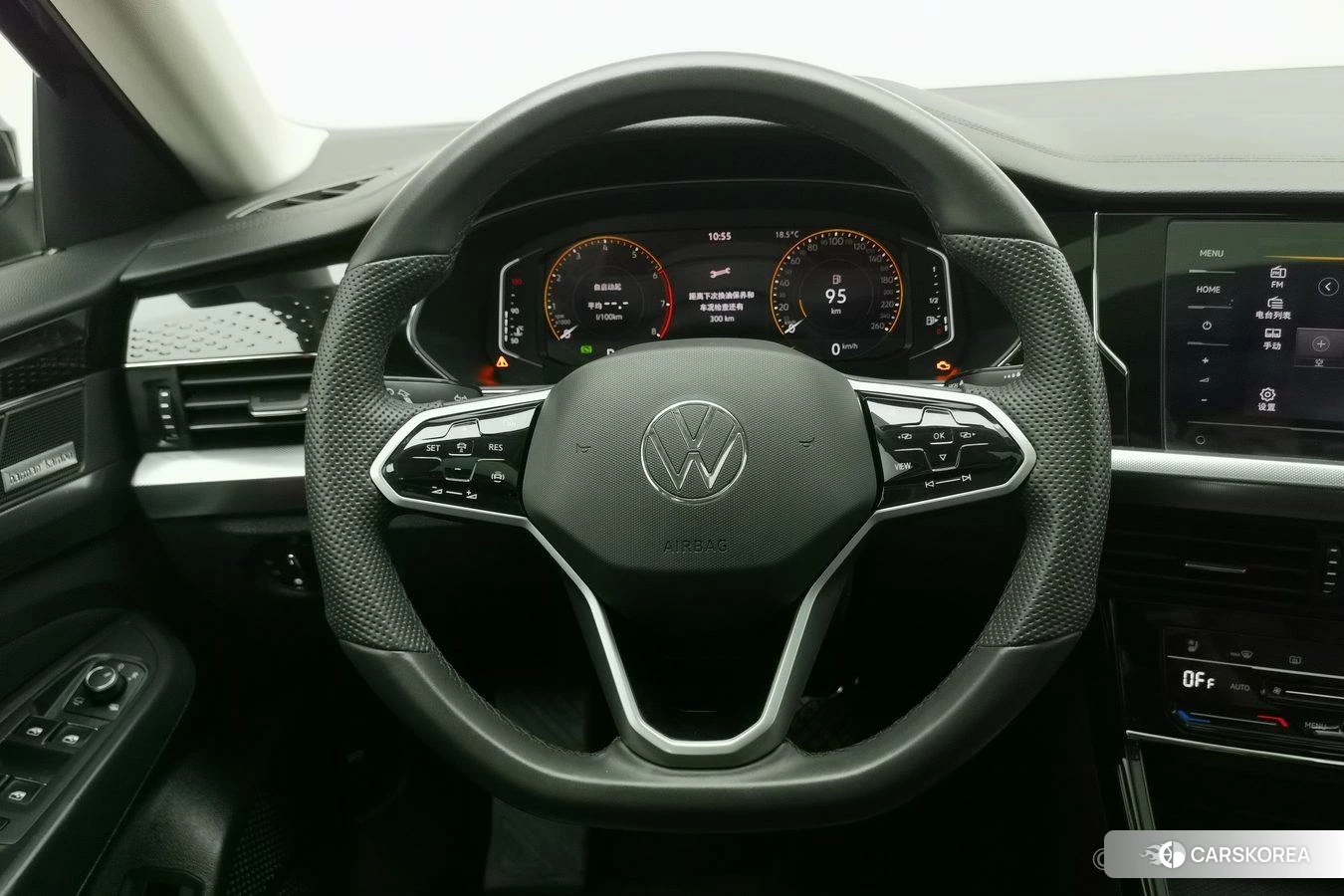 Volkswagen Passat id 4407585 из Китая 14